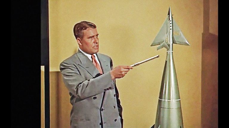 العالم ومصنّع الصواريخ فرنر فون براون