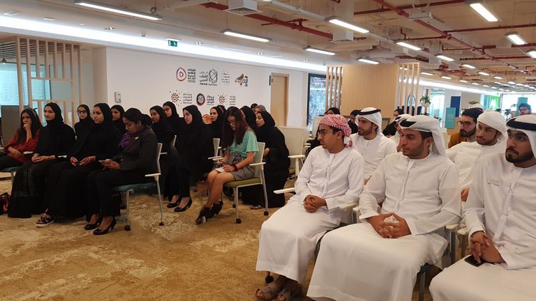 أولى جلسات مبادرة البارادايم التي أطلقها مجلس علماء الشباب الإماراتي