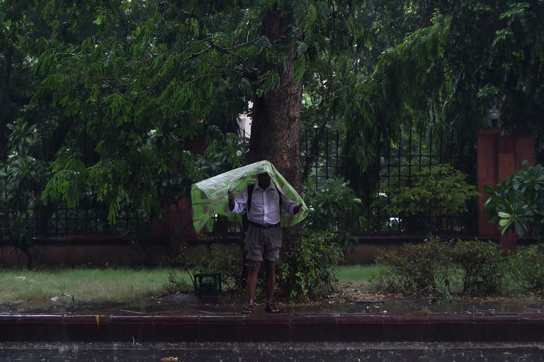 مياه الأمطار تقتل 5 أطفال غرقا في بنجلاديش