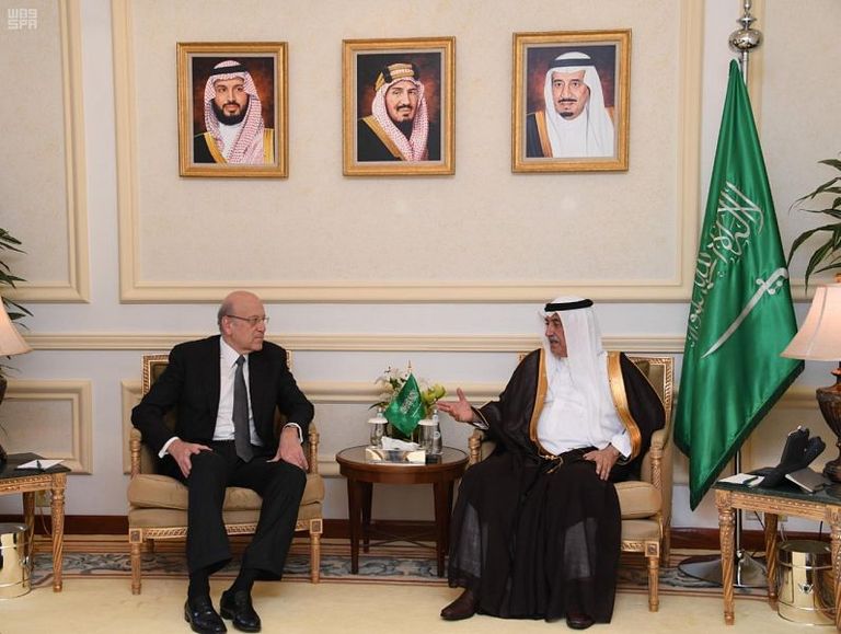 العساف ورؤساء وزراء لبنان الأسبقين