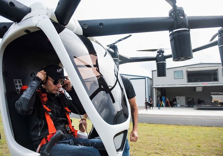 (هيكسا) طائرة شخصية كهربائية خفيفة