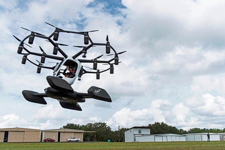 (هيكسا) طائرة شخصية كهربائية خفيفة