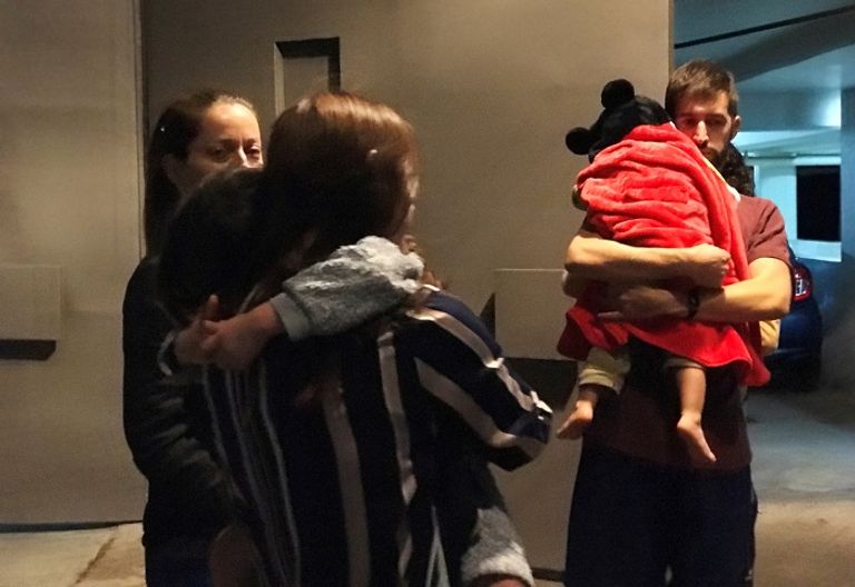 مدير خدمات الطوارئ يقول إنه لم ترد تقارير بعد عن وقوع أضرار