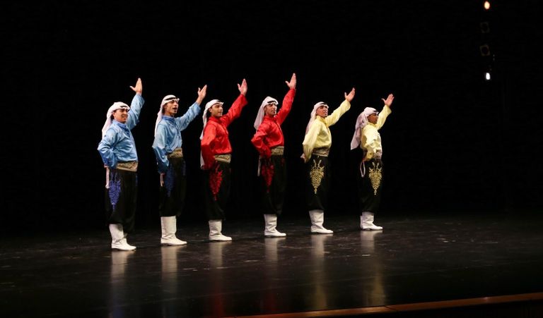 الفرقة قدمت استعراضاتها أمام ٥٠٠ مدعو