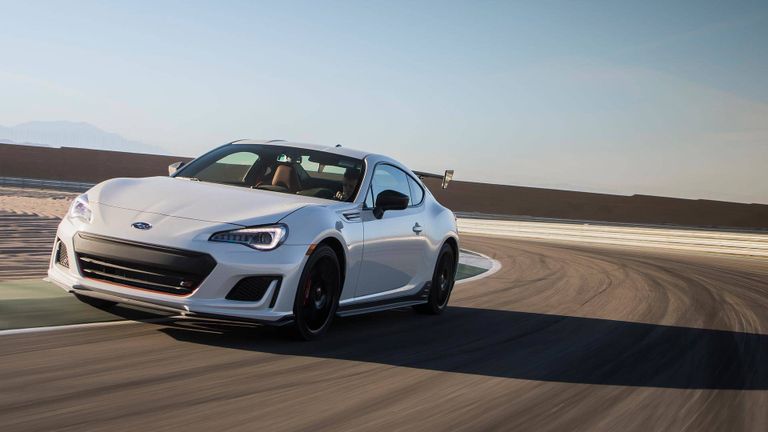 نسخة 2018 من طراز سوبارو BRZ Ts