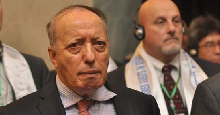 عثمان طرطاق رئيس جهاز المخابرات السابق في الجزائر مقر المحكمة العليا في الجزائر - أرشيفية