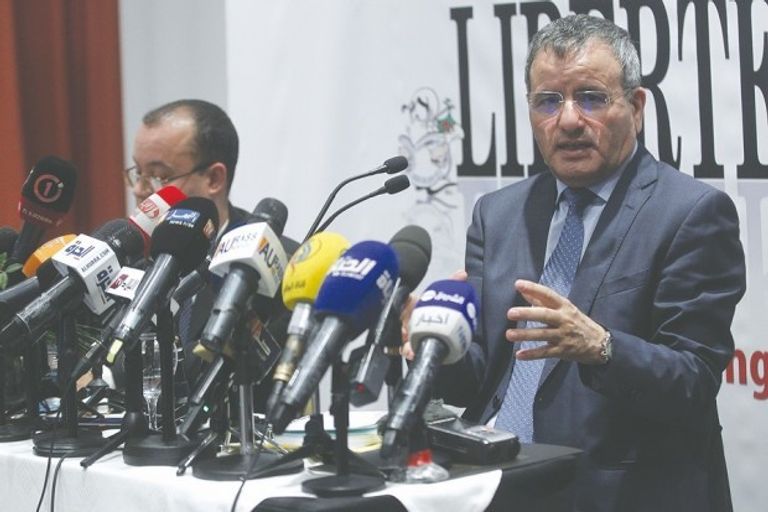 الجنرال المتقاعد علي غديري مقر المحكمة العليا في الجزائر - أرشيفية