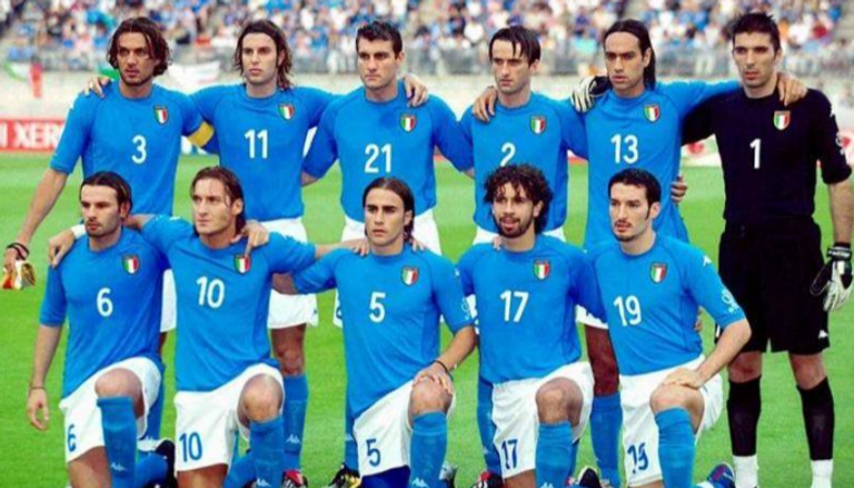 منتخب إيطاليا 2000
