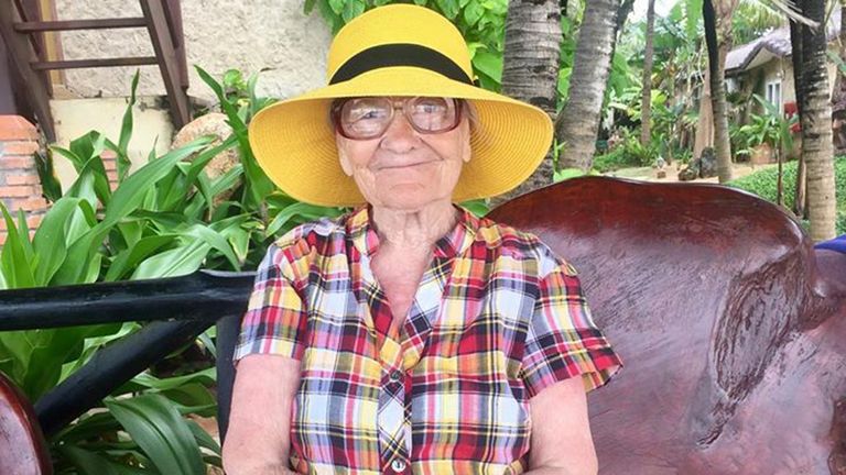 الجدة الروسية يلينا