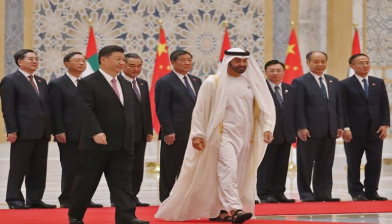 الشيخ محمد بن زايد آل نهيان خلال استقبال الرئيس الصيني في الإمارات - أرشيفية