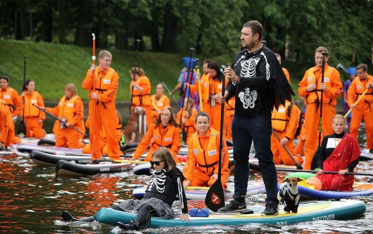 المئات شاركوا في مهرجان فونتانكا بروسيا