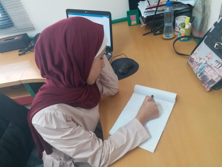 الشابة الفلسطينية نهيل نافذ الشرافي الشابة الفلسطينية نهيل نافذ الشرافي