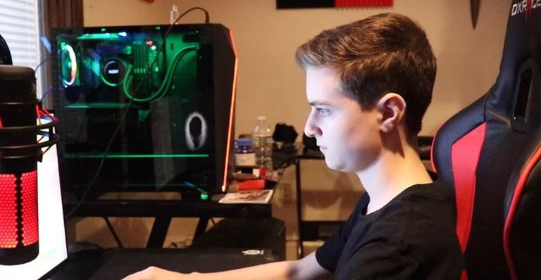 جوردان هيرزوغ ١٦ عاما