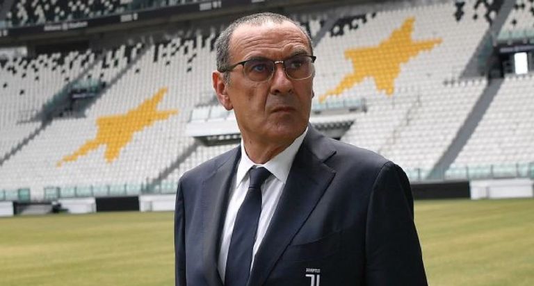 ماوريسيو ساري مدرب يوفنتوس فويتشيك تشيزني