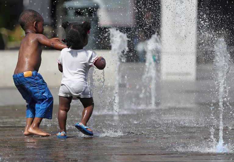 بلجيكا تطلق "الإنذار الأحمر" للمرة الأولى - أرشيفية