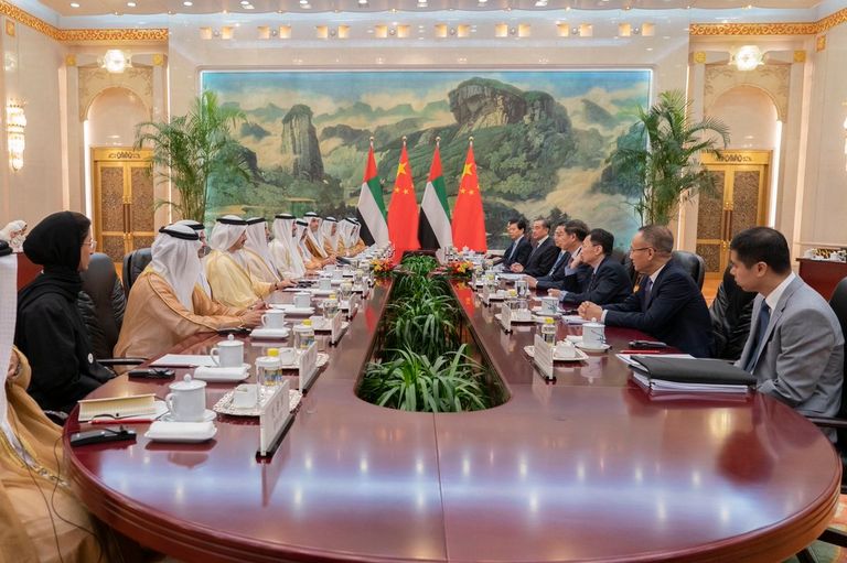 جانب من مباحثات الشيخ محمد بن زايد في الصين