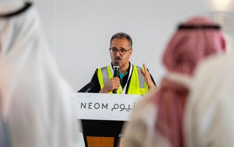 كلمة الرئيس التنفيذي لشركة "نيوم" خلال استقباله وفدا دبلوماسيا كلمة الرئيس التنفيذي لشركة "نيوم" خلال استقباله وفدا دبلوماسيا