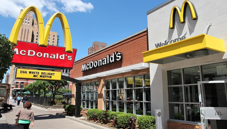 أحد فروع ماكدونالدز في الولايات المتحدة