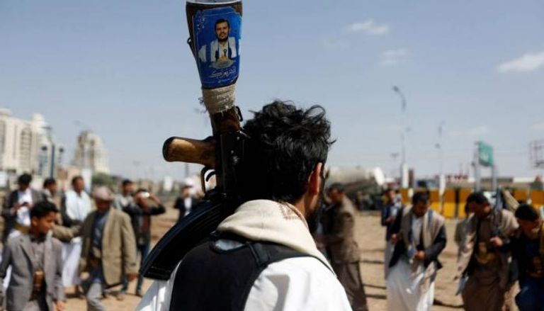 مليشيا الحوثي تتلقى ضربات متتالية من قوات الجيش اليمني