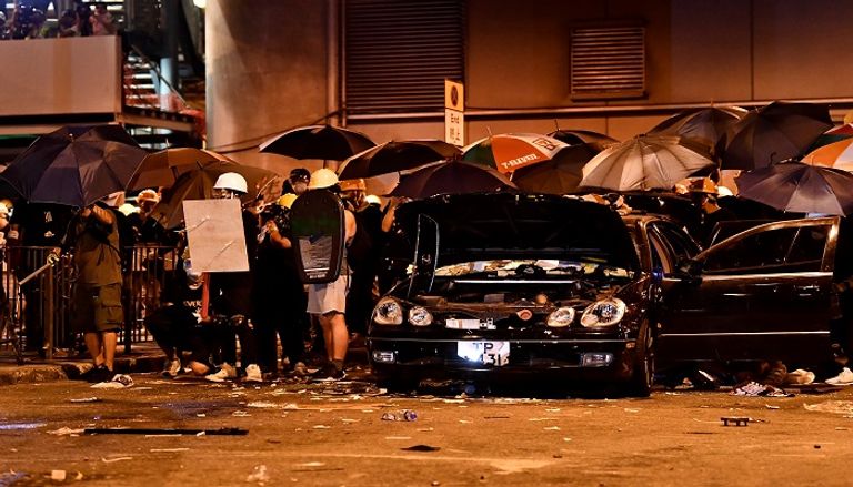 جانب من المواجهات بين الشرطة والمتظاهرين