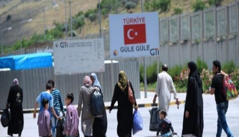 اللاجئون السوريون في تركيا يجبرون على الرحيل