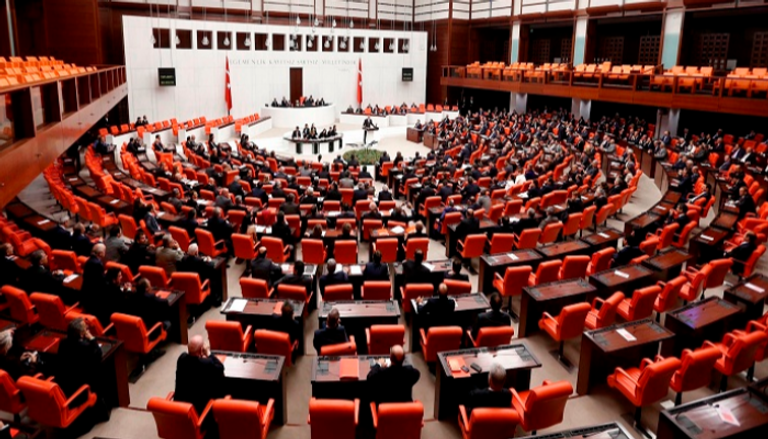 المعارضة التركية تسعى لإعادة نظام الحكم البرلماني للبلاد
