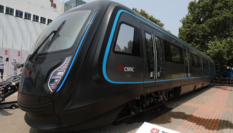 الصين تطلق قطار أنفاق من ألياف الكربون
