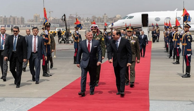 الرئيس المصري يستقبل العاهل الأردني