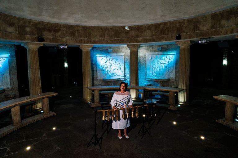  المغنية البلغارية سميليانا زاهارييف