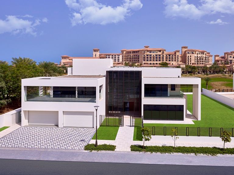 جزيرة ياس أحد مشروعات شركة الدار العقارية