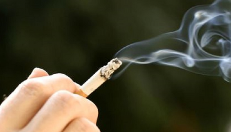 ضرر جديد يضاف لقائمة مخاطر التدخين - أرشيفية