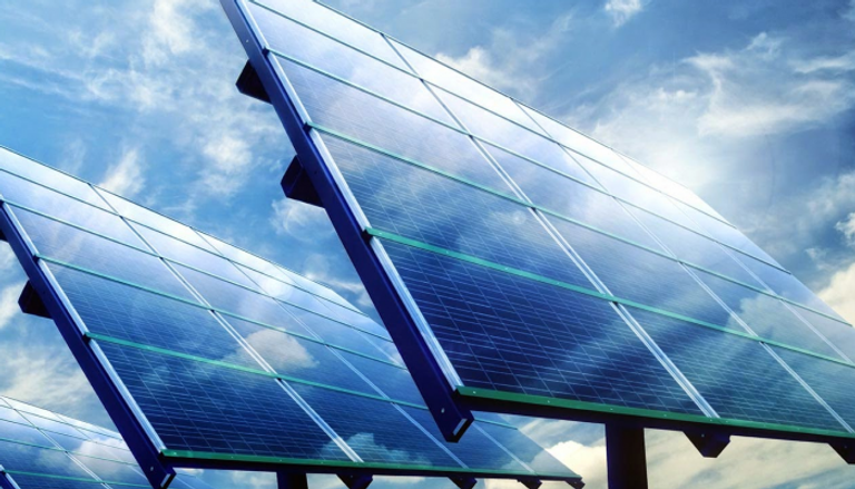 السعودية توسع مشروعاتها في مجال الطاقة الشمسية