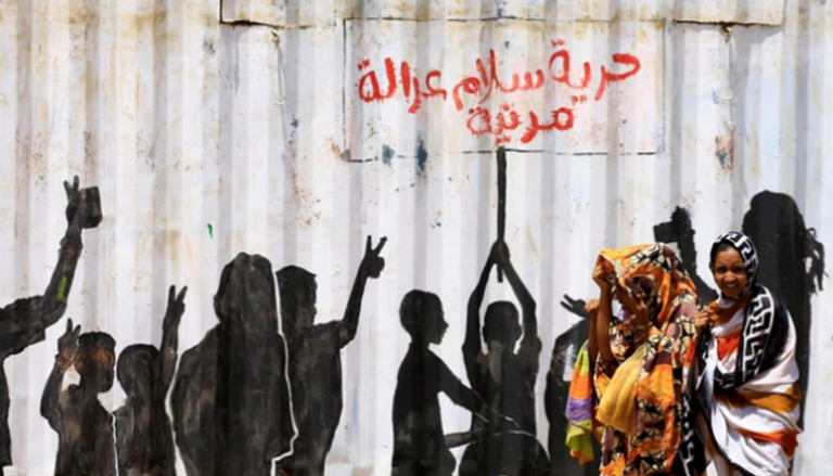 جانب من رسم جرافيتي بأحد شوارع السودان يطالب بالعدالة