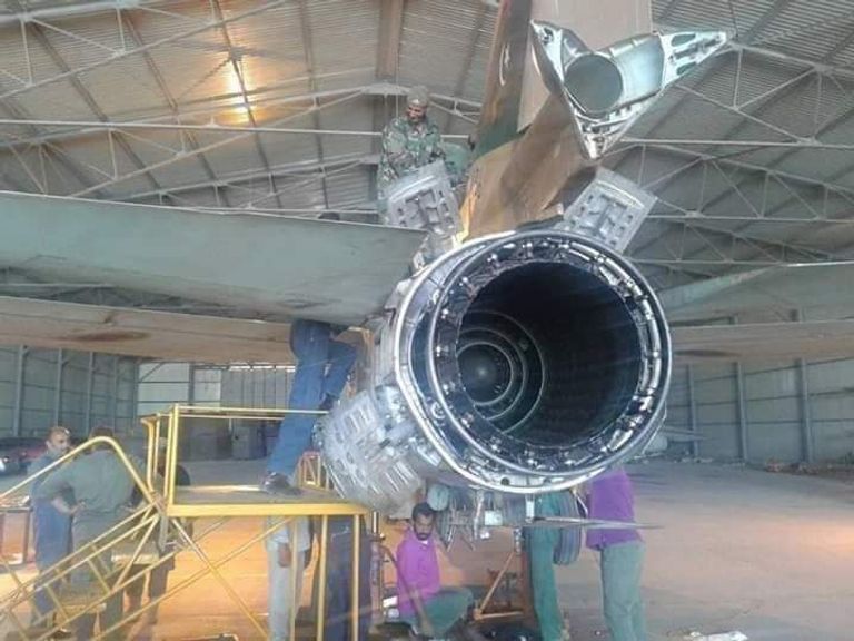 إحدى الطائرات بقاعدة الأبرق الجوية الليبية