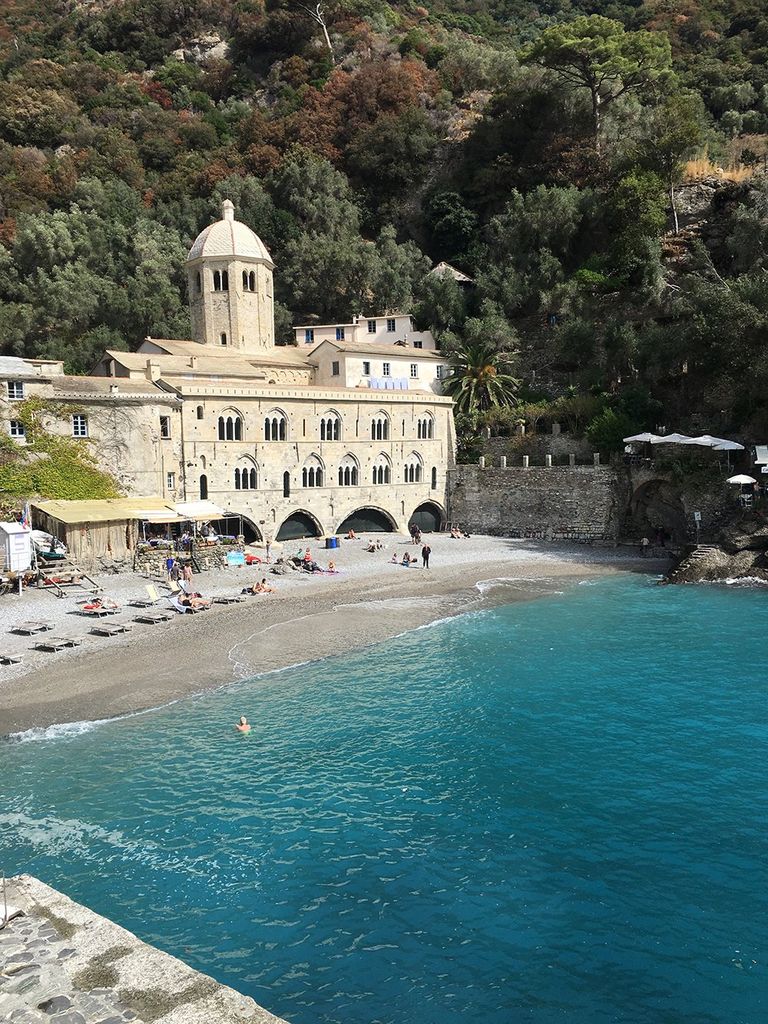  مدينة رتوفينو 119-040635-tourism-italy-portofino-village-history-10