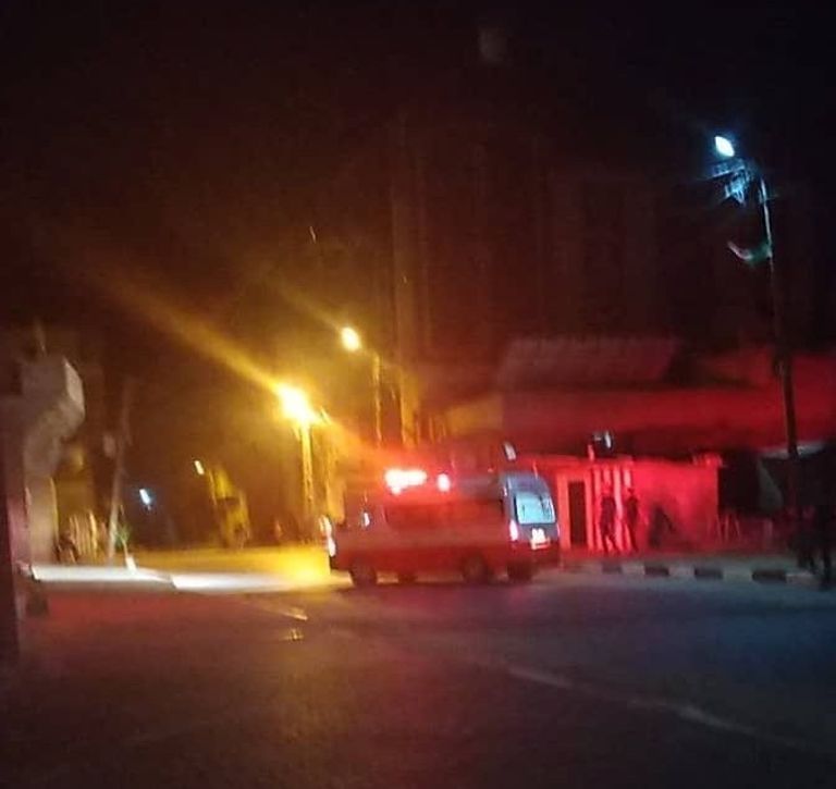 سماء قطاع غزة بعد إطلاق قنابل الإنارة