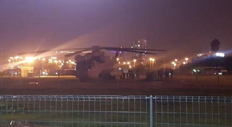 سماء قطاع غزة بعد إطلاق قنابل الإنارة