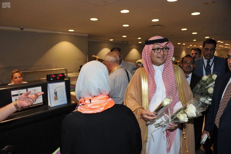 سفير خادم الحرمين الشريفين لدى لبنان يودع الحجاج
