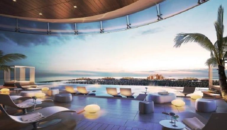 حوض سباحة "إنفنيتي" في دبي بين الأعلى في العالم