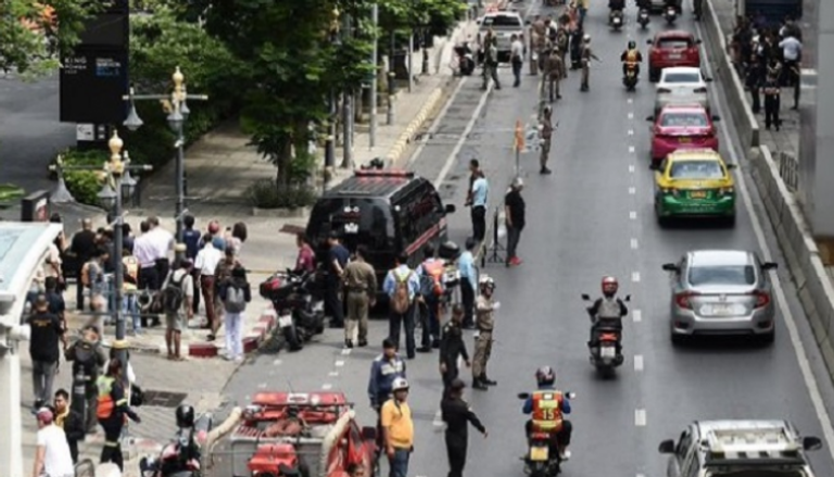 شرطة بانكوك تحاصر موقع التفجيرات