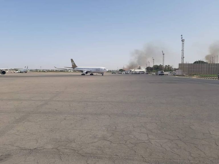 جانب من قصف المليشيات لمطار معيتيقة المدني