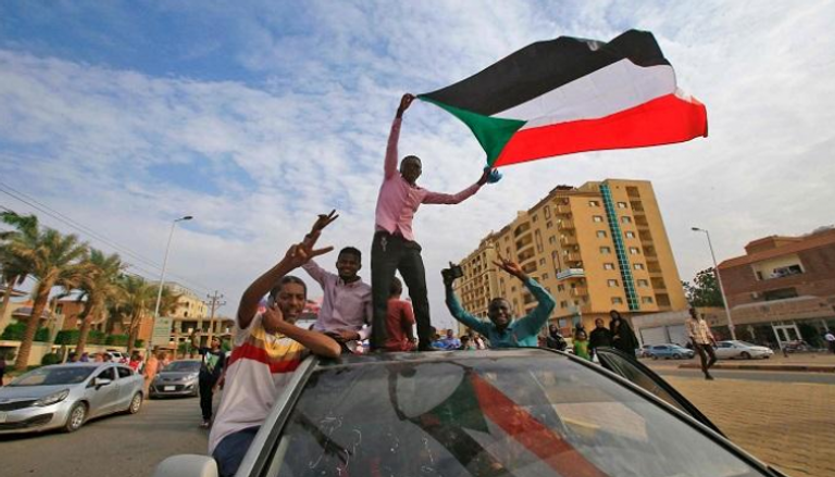 الأفراح تعم الشارع السوداني بعد التوصل للاتفاق
