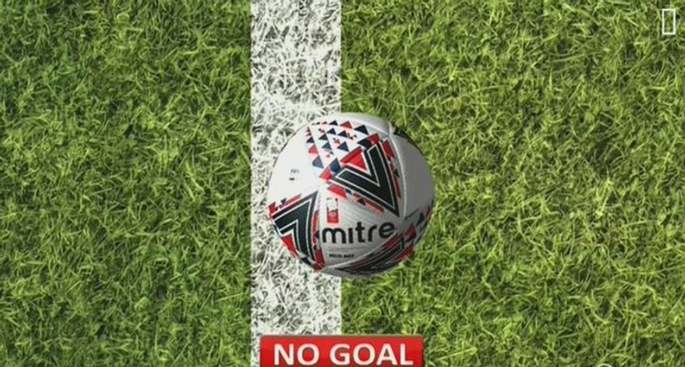 احتفال لاعبي السيتي بالكأس