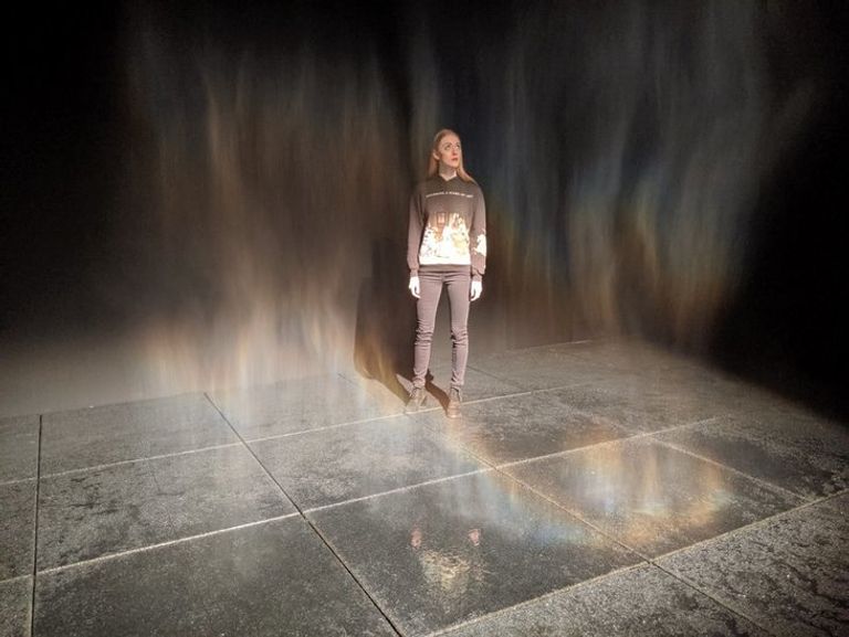 معرض "الحياة الطبيعية" للفنان الدنماركي أولافور إلياسون في لندن