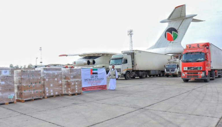 وصول المساعدات الإماراتية إلى مطار عدن الدولي