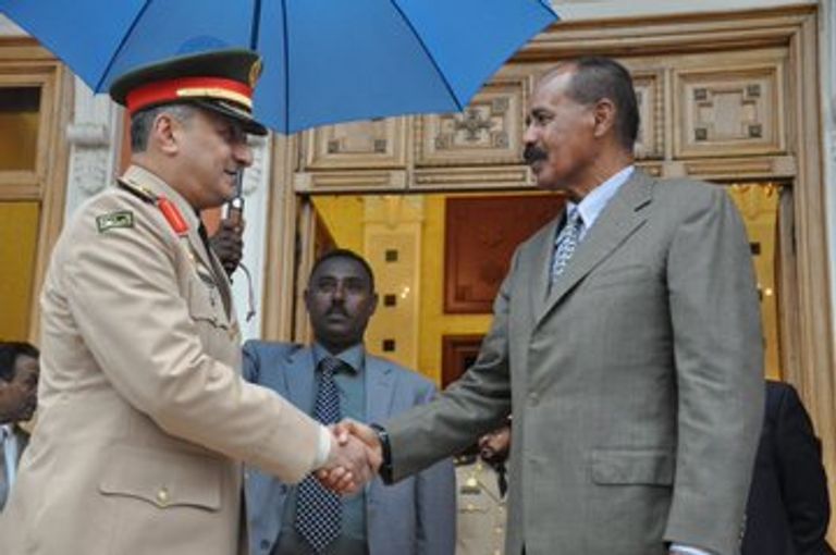 الرئيس أسياس أفورقي والأمير فهد بن تركي 