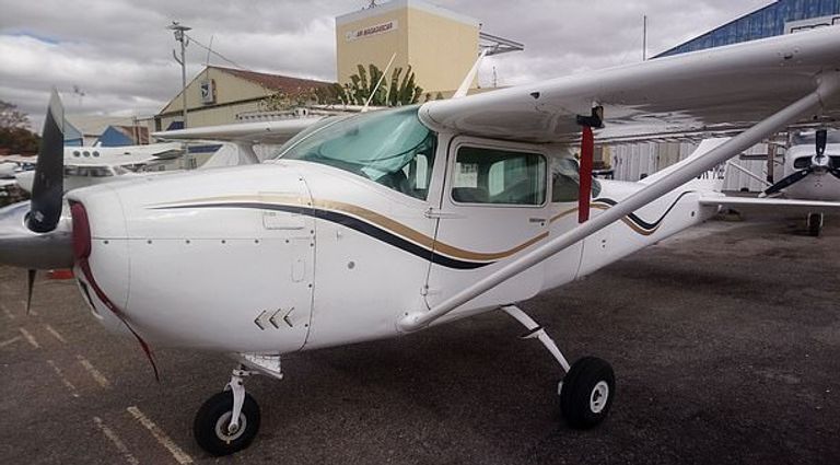 الطالبة البريطانية ألانا كوتلاند