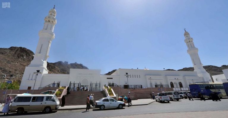 أحد المساجد التاريخية بالمدينة المنورة