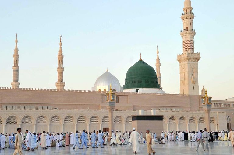 أحد المساجد التاريخية بالمدينة المنورة