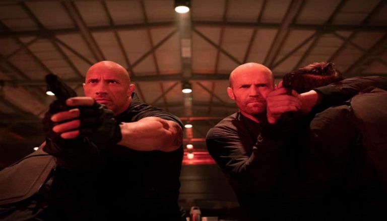 مشهد من فيلم "هوبز آند شو"